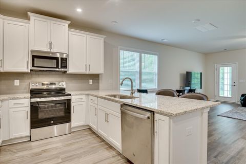 Tiny photo for 4212 Whitehouse Street, Harlem, GA 30814 (MLS # 543439)