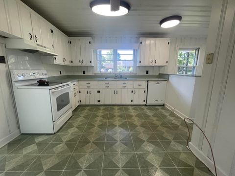Tiny photo for 118 Langham Street, Thomson, GA 30824 (MLS # 544401)