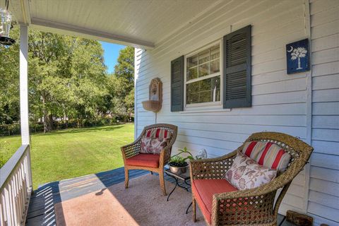 Tiny photo for 501 Buncombe Street, Edgefield, SC 29824 (MLS # 536101)
