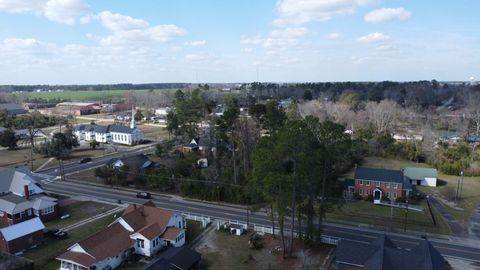 Tiny photo for 39 E Calhoun Street, Wadley, GA 30477 (MLS # 552879)