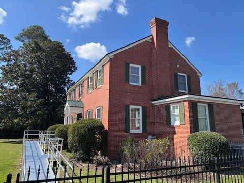 Tiny photo for 39 E Calhoun Street, Wadley, GA 30477 (MLS # 552879)