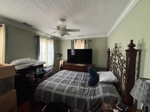 Tiny photo for 39 E Calhoun Street, Wadley, GA 30477 (MLS # 552879)