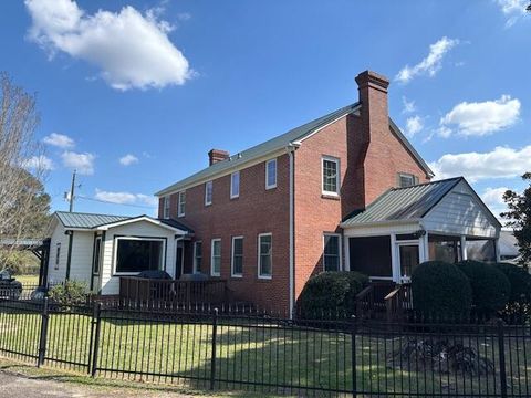 Tiny photo for 39 E Calhoun Street, Wadley, GA 30477 (MLS # 552879)