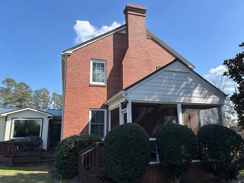 Tiny photo for 39 E Calhoun Street, Wadley, GA 30477 (MLS # 552879)