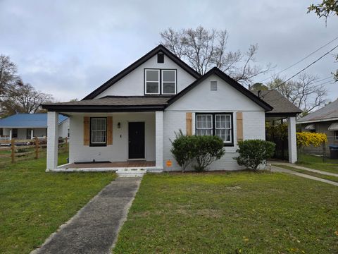 Photo of 2355 FORSTER Street, Augusta, GA 30904 (MLS # 539609)