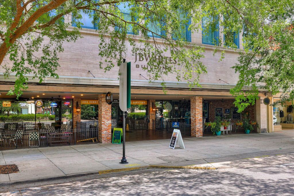 Photo of 936 Broad Street, Augusta, GA 30901 (MLS # 552531)