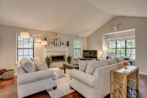 Photo of 446 Creekwalk Drive, Martinez, GA 30907 (MLS # 555484)