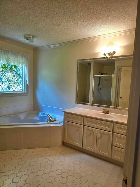 Tiny photo for 854 Sparkleberry Rd, Evans, GA 30809 (MLS # 537561)