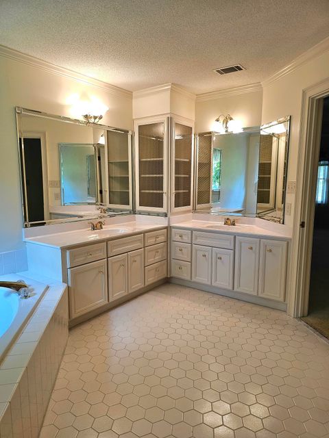 Tiny photo for 854 Sparkleberry Rd, Evans, GA 30809 (MLS # 537561)