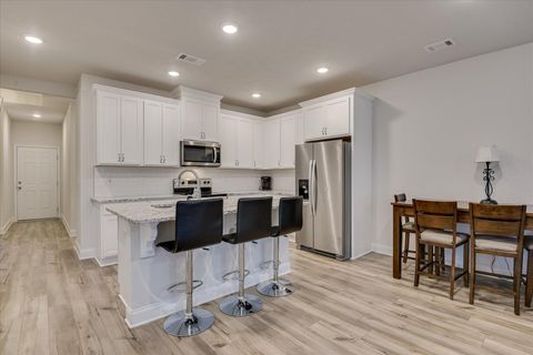 Tiny photo for 666 Hampton Drive, North Augusta, SC 29860 (MLS # 552518)