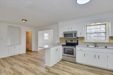 Tiny photo for 333 Indian Trail, Augusta, GA 30907 (MLS # 550500)