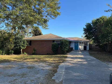 Photo of 1519 Summerhill Road, North Augusta, SC 29841 (MLS # 550021)