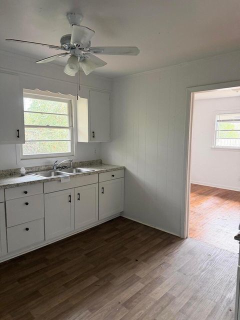 Tiny photo for 1519 Summerhill Road, North Augusta, SC 29841 (MLS # 550021)