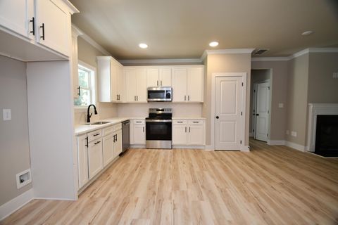 Tiny photo for 1165 Watersedge Cove Cv, Tignall, GA 30668 (MLS # 543320)