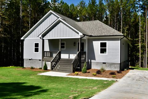 Photo of 1165 Watersedge Cove Cv, Tignall, GA 30668 (MLS # 543320) Photo of 1165 Watersedge Cove Cv, Tignall, GA 30668 (MLS # 543320)