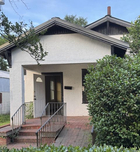 Photo of 912 Holden Street, Augusta, GA 30904 (MLS # 542433) Photo of 912 Holden Street, Augusta, GA 30904 (MLS # 542433)