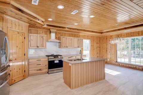 Tiny photo for 1421 Edgefield Road, North Augusta, SC 29860 (MLS # 543152)