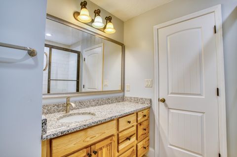 Tiny photo for 1421 Edgefield Road, North Augusta, SC 29860 (MLS # 543152)