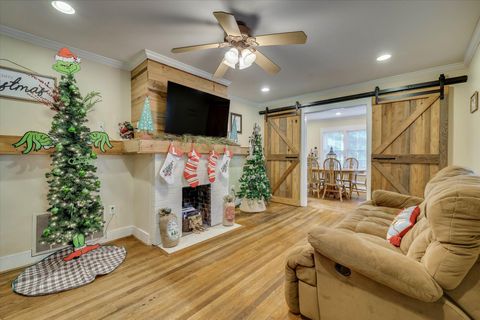 Tiny photo for 336 Wigfall Street, Edgefield, SC 29824 (MLS # 549704)