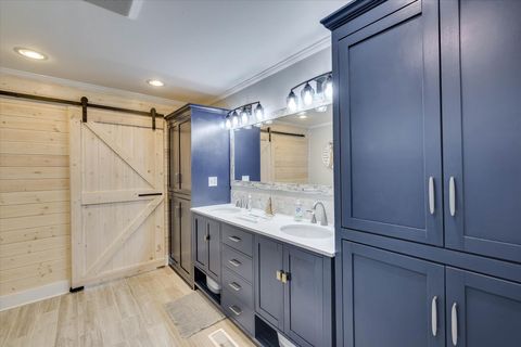 Tiny photo for 336 Wigfall Street, Edgefield, SC 29824 (MLS # 549704)