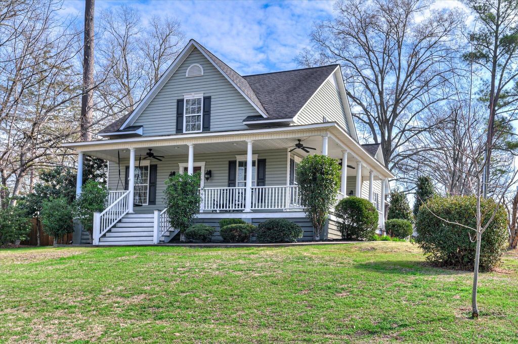 Photo of 111 Humphrey Street, Lincolnton, GA 30817 (MLS # 552888)