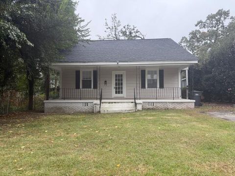 Photo of 2006 Mcdowell Street, Augusta, GA 30904 (MLS # 548759)