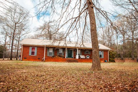Photo of 1215 Guillebeau Road, Lincolnton, GA 30817 (MLS # 553081)