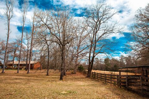 Tiny photo for 1215 Guillebeau Road, Lincolnton, GA 30817 (MLS # 553081)