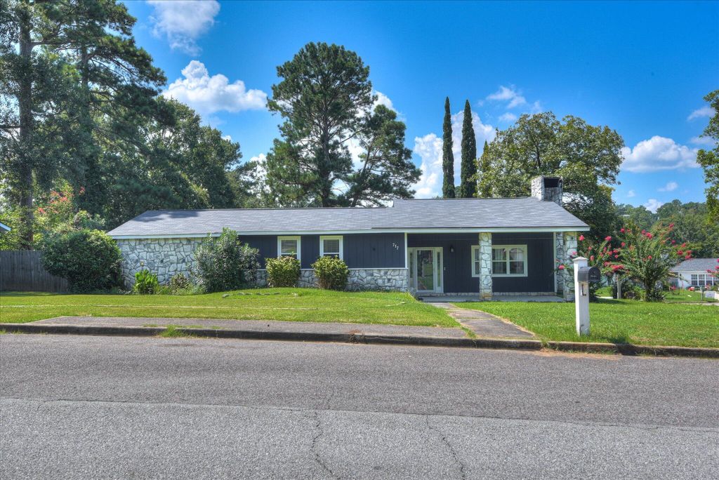 Photo for 717 Hidden Lane, Martinez, GA 30907 (MLS # 546229)