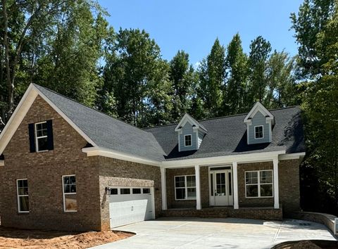 A home in North Augusta