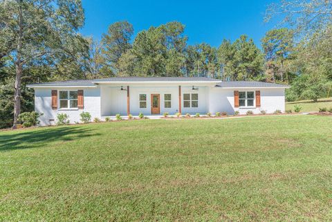 Photo of 2526 Scotts Ferry Road, Appling, GA 30802 (MLS # 547816)