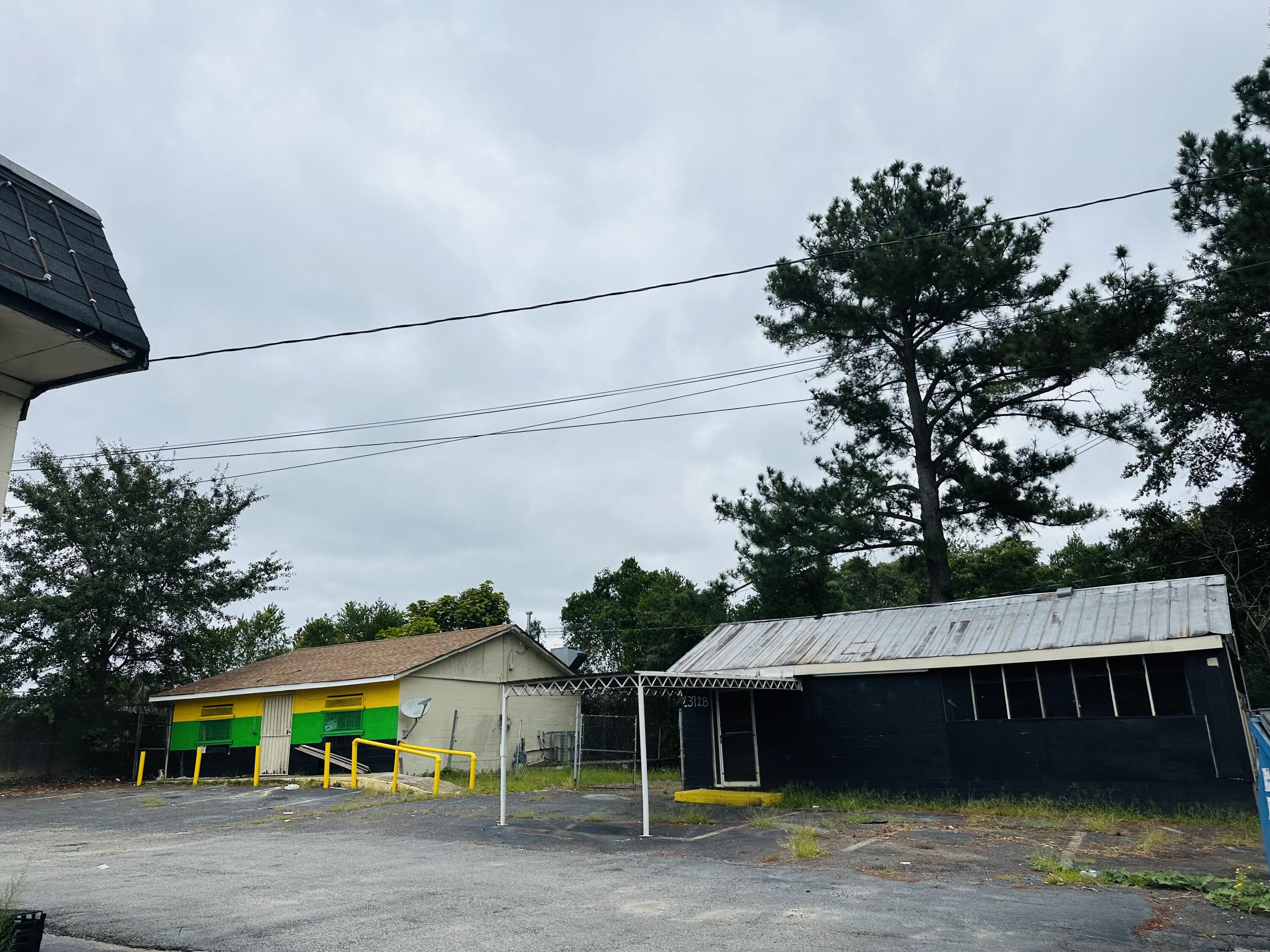 2372 BARTON CHAPEL Road