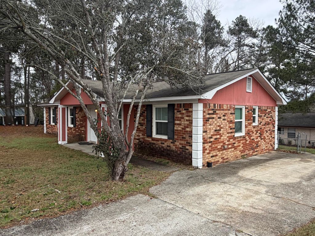 Photo of 2907 Inwood Place, Hephzibah, GA 30815 (MLS # 553014)