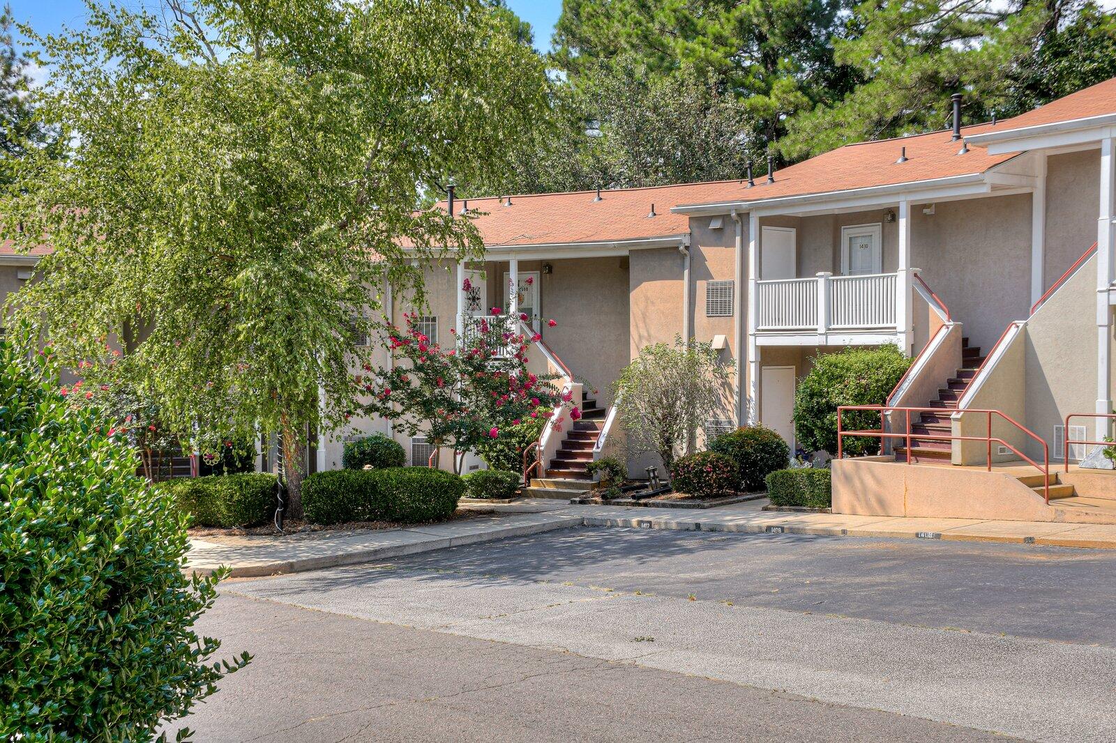 View Augusta, GA 30907 condo