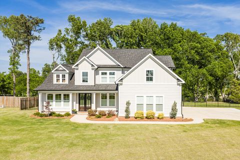Photo of 4180 Highfield Drive, Grovetown, GA 30813 (MLS # 554912)