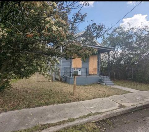 Tiny photo for 406 Hamilton Street, Augusta, GA 30904 (MLS # 543537)