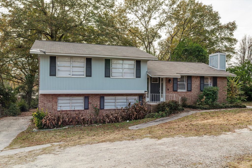 Photo of 2152 Rosier Road, Augusta, GA 30906 (MLS # 549620)
