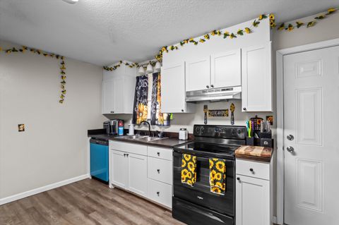 Tiny photo for 2152 Rosier Road, Augusta, GA 30906 (MLS # 549620)