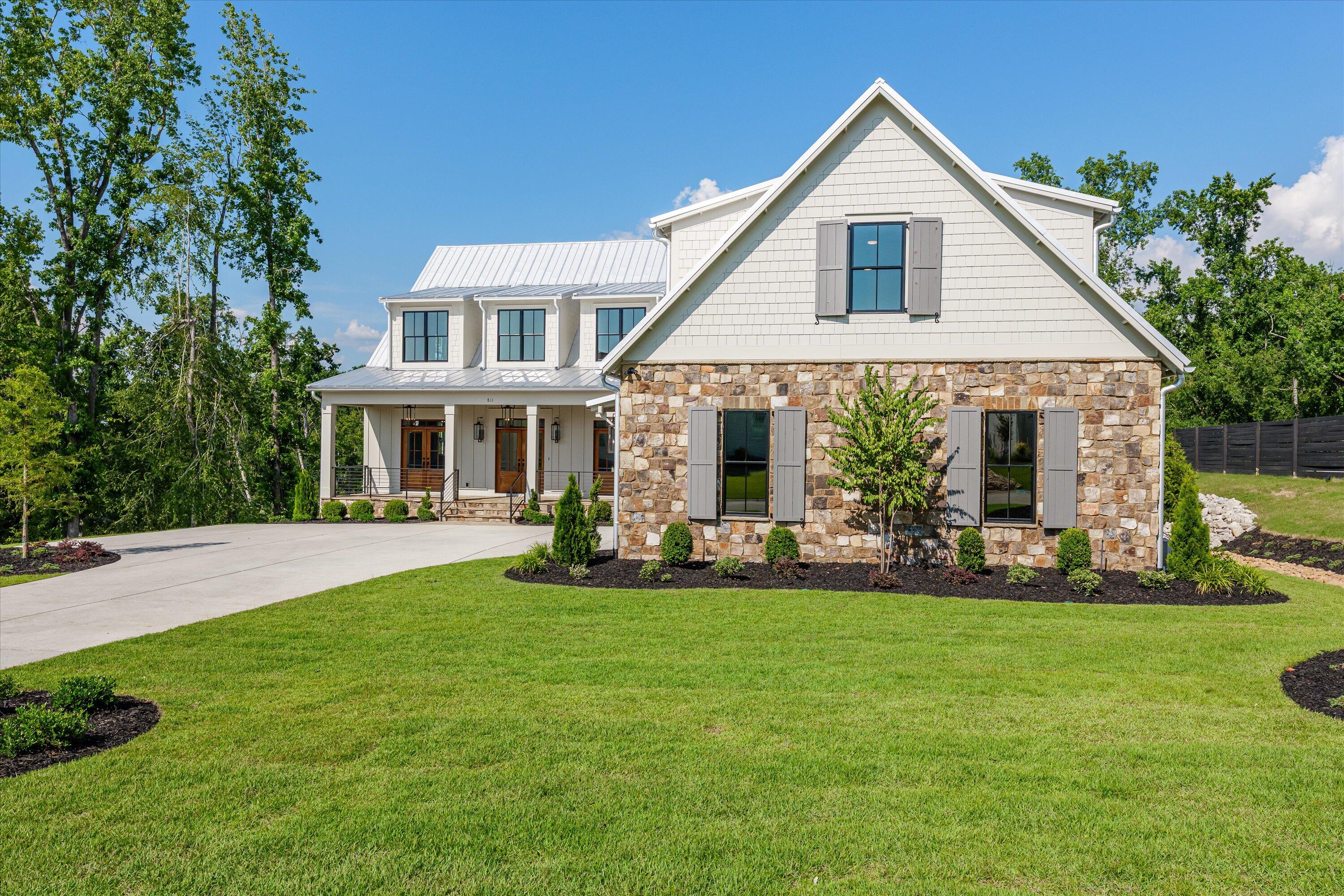 811 Audubon Way