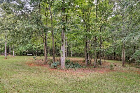 A home in Appling