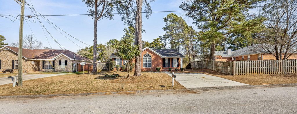 Photo of 1804 Sheffield Court, Hephzibah, GA 30815 (MLS # 552028)