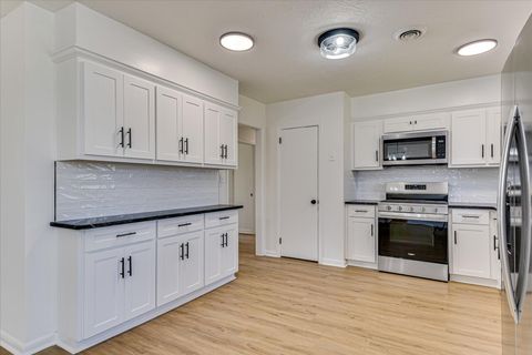 Tiny photo for 1201 Glenwood Drive, Augusta, GA 30904 (MLS # 552789)