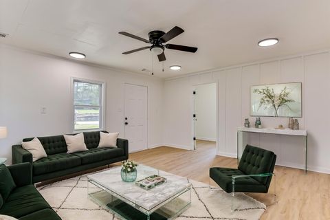 Tiny photo for 1201 Glenwood Drive, Augusta, GA 30904 (MLS # 552789)