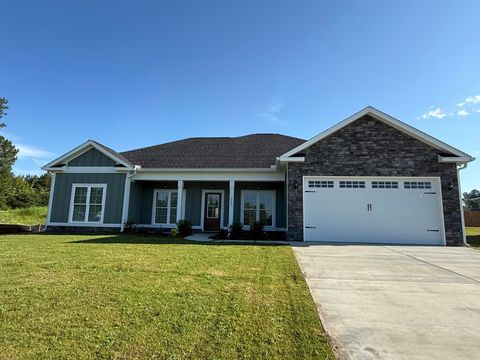 Photo of 1045 Berkley Court, Thomson, GA 30824 (MLS # 543760)