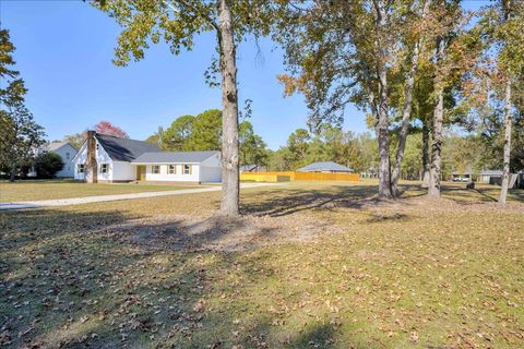 Tiny photo for 158 Live Oak Drive, Waynesboro, GA 30830 (MLS # 549147)