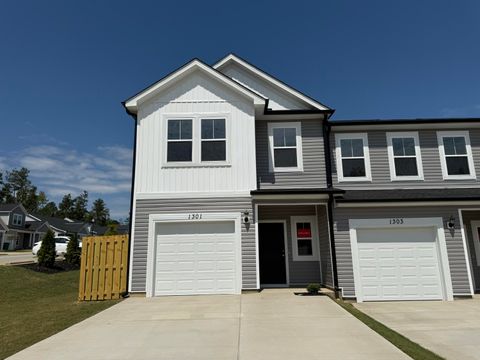 Photo of 1301 Newbern Drive, Grovetown, GA 30813 (MLS # 540540) Photo of 1301 Newbern Drive, Grovetown, GA 30813 (MLS # 540540)