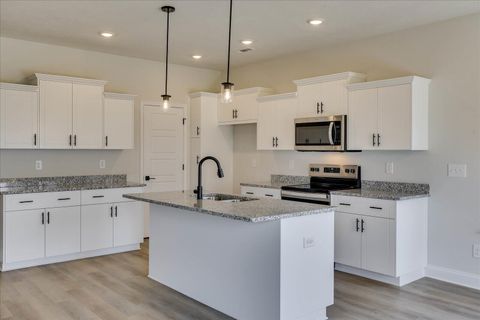 Tiny photo for 818 Sweetgrass Circle, Harlem, GA 30814 (MLS # 549543)