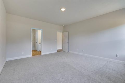 Tiny photo for 818 Sweetgrass Circle, Harlem, GA 30814 (MLS # 549543)