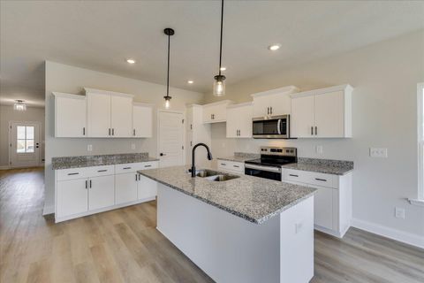 Tiny photo for 818 Sweetgrass Circle, Harlem, GA 30814 (MLS # 549543)