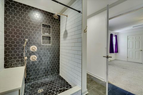 Tiny photo for 411 Georgia Road, Edgefield, SC 29824 (MLS # 549729)